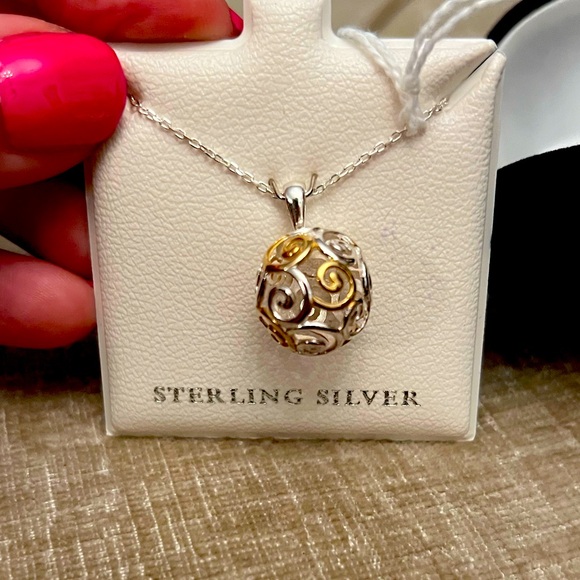 Solvar Swirl Pendent - Picture 1 of 9